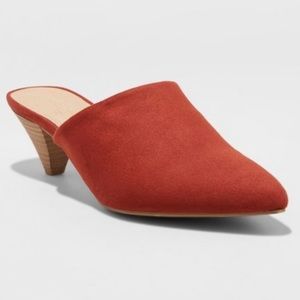 UNIVERSAL THREAD RUST MICROSUEDE CONE HEEL